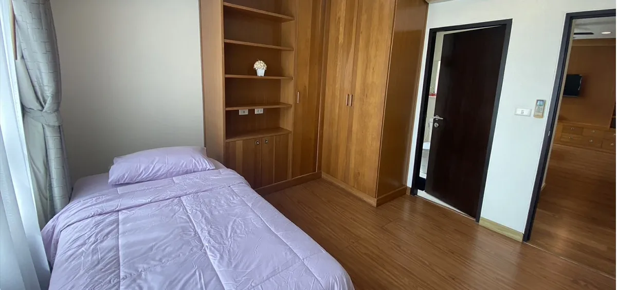 The Address Sukhumvit 42 11