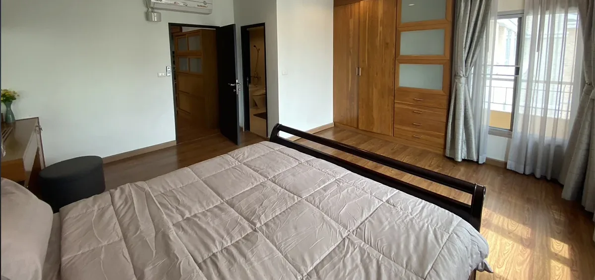 The Address Sukhumvit 42 8