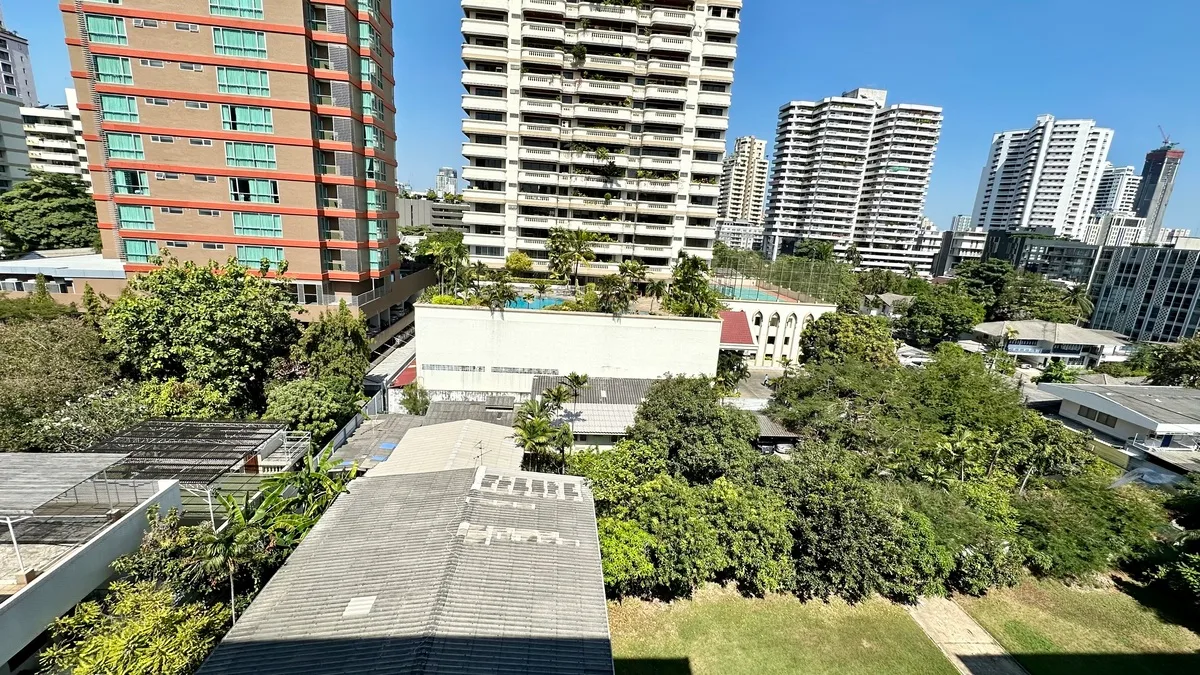 The Bangkok Sukhumvit 43 2