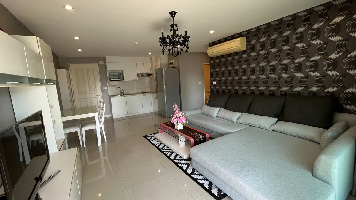 The Clover Thonglor Sukhumvit 55 3