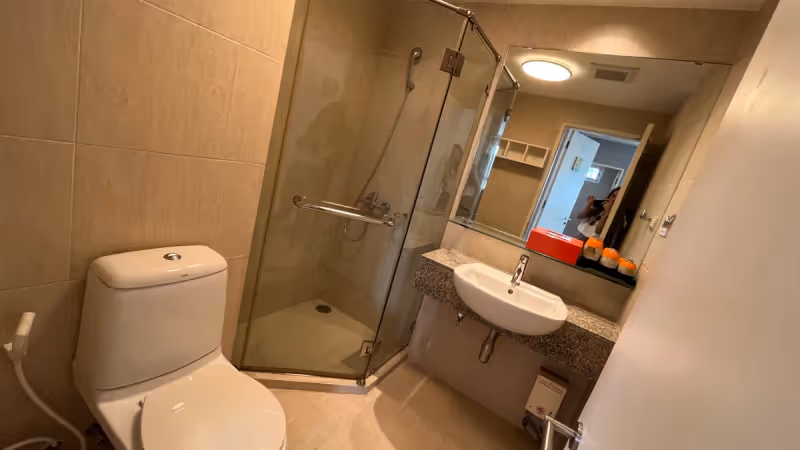 The Clover Thonglor Sukhumvit 55 6