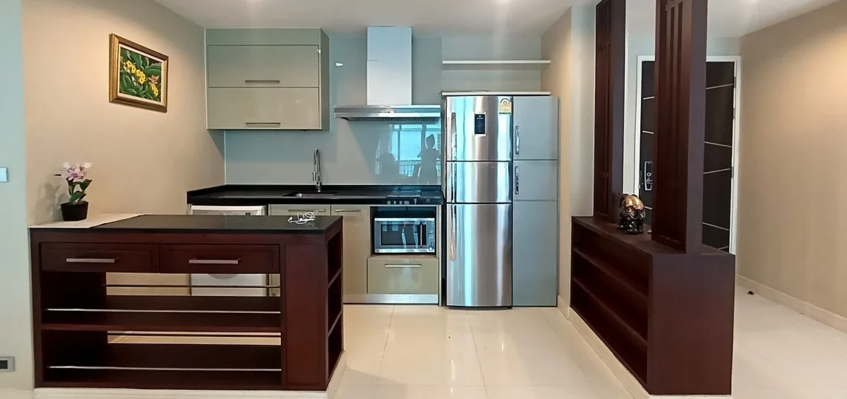 The Crest Sukhumvit 24 6
