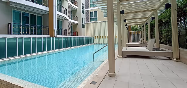 The Crest Sukhumvit 24