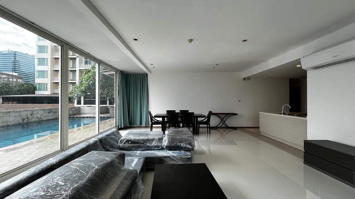 The Empire Place 6