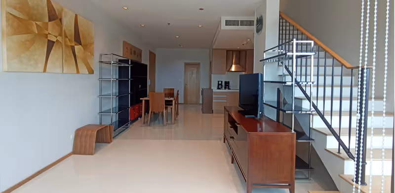 The Emporio Place Sukhumvit 24 10
