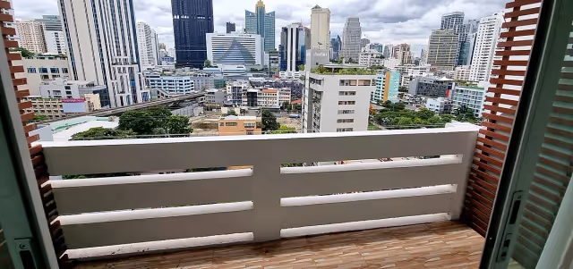 The Heritage Condominium Sukhumvit 8