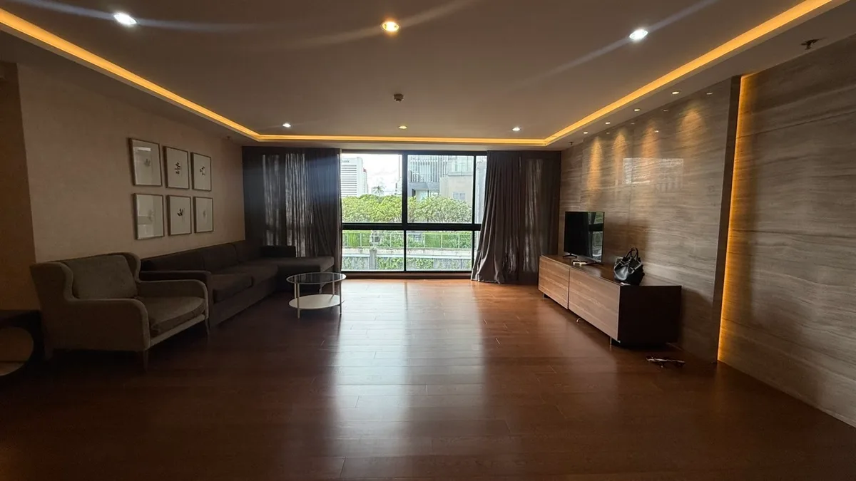 The Hudson Sathorn 7 12