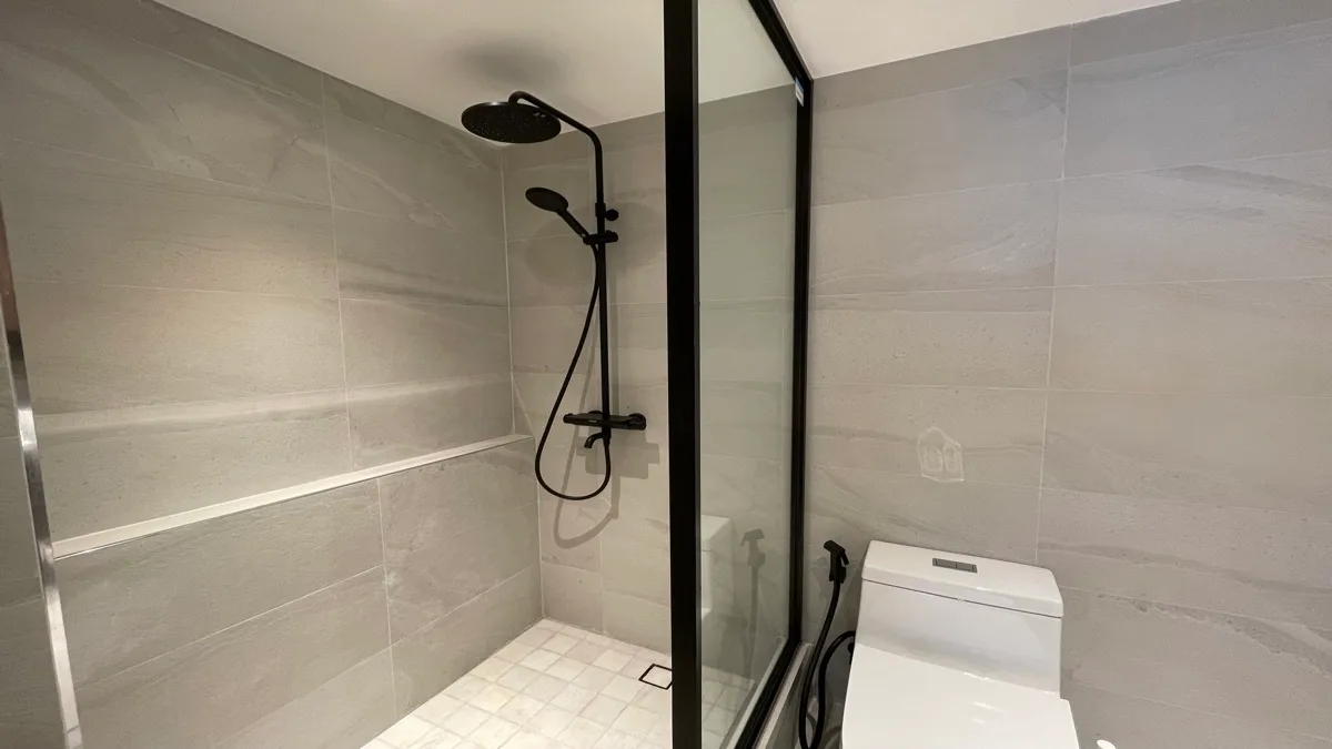 The Natural Place Suite Sathorn 6