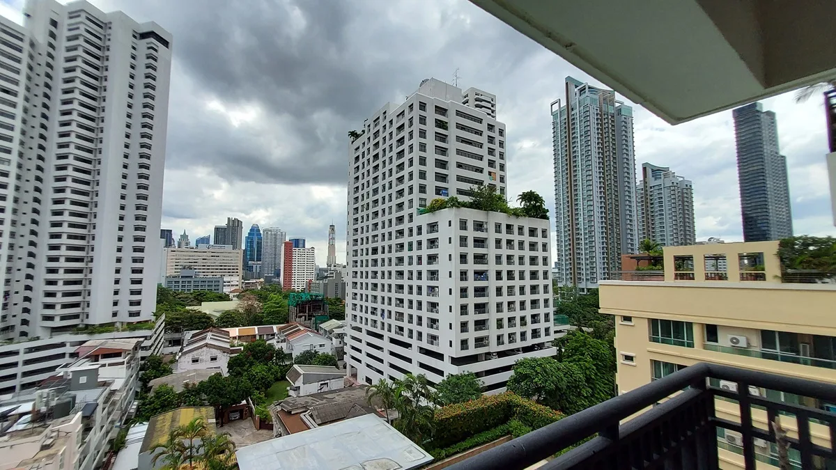 The Oleander Sukhumvit 11 7