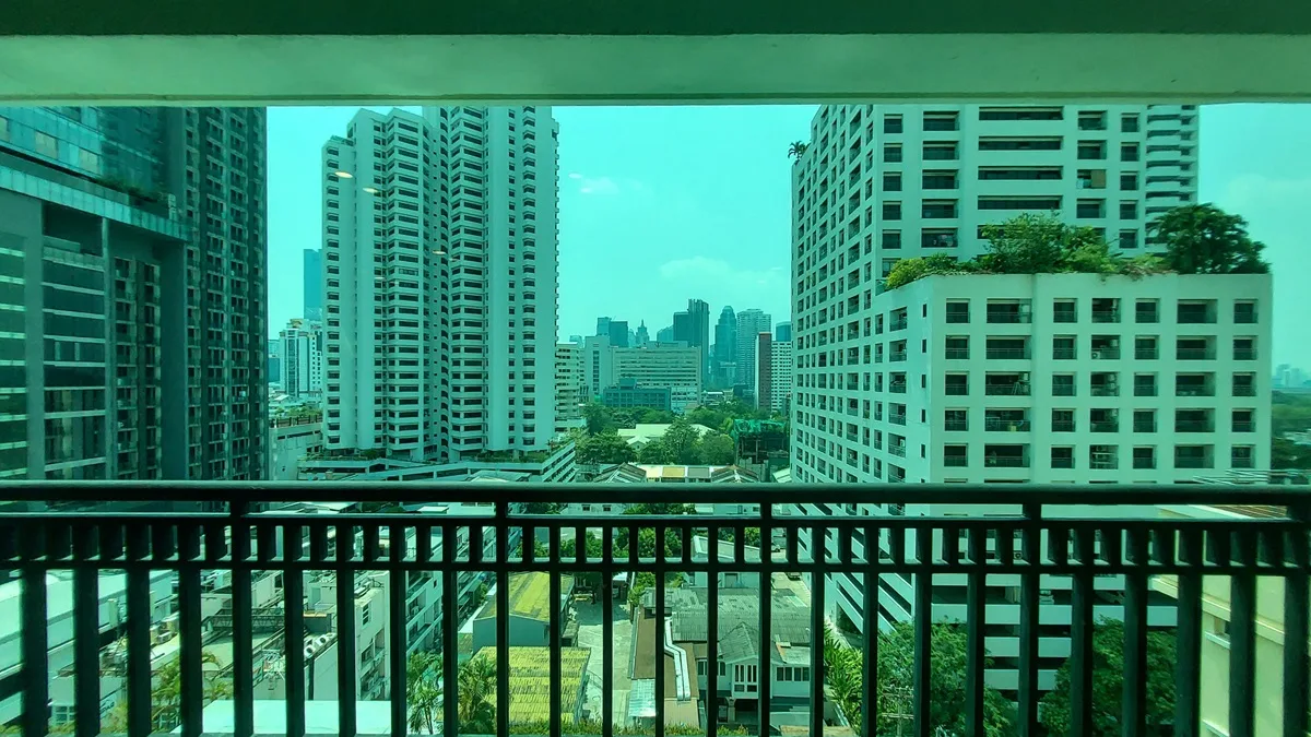 The Oleander Sukhumvit 11 2