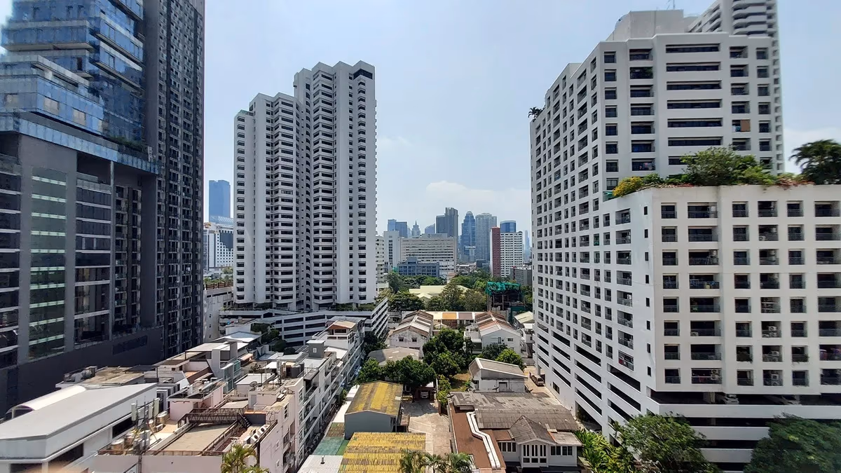 The Oleander Sukhumvit 11 3