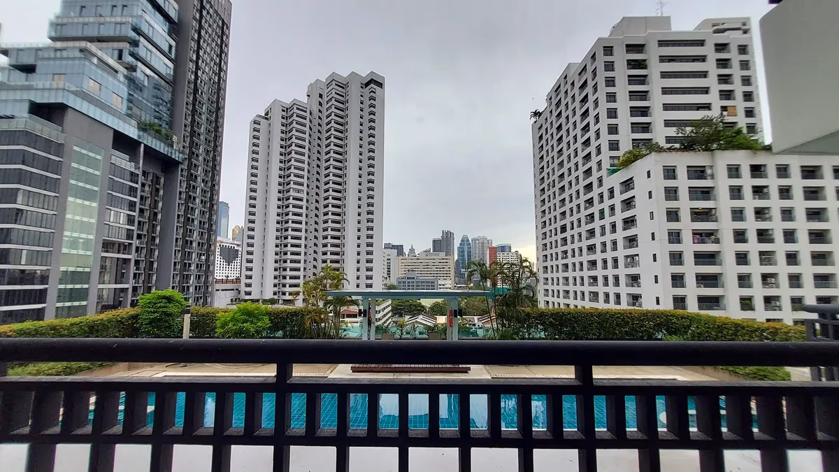 The Oleander Sukhumvit 11 5