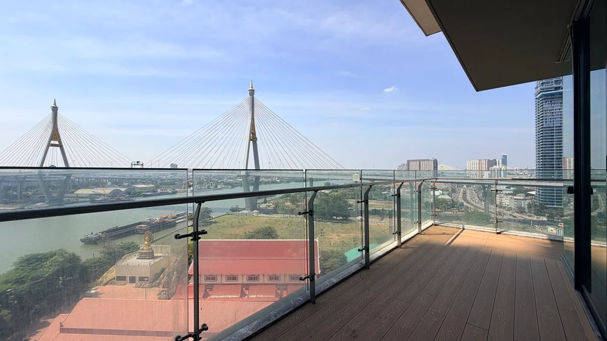 The Pano Rama 3 Riverfront 9