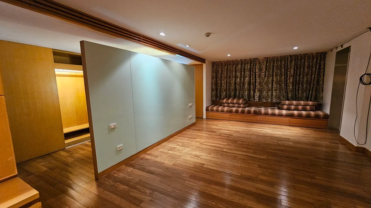 The Park Lane 22 12