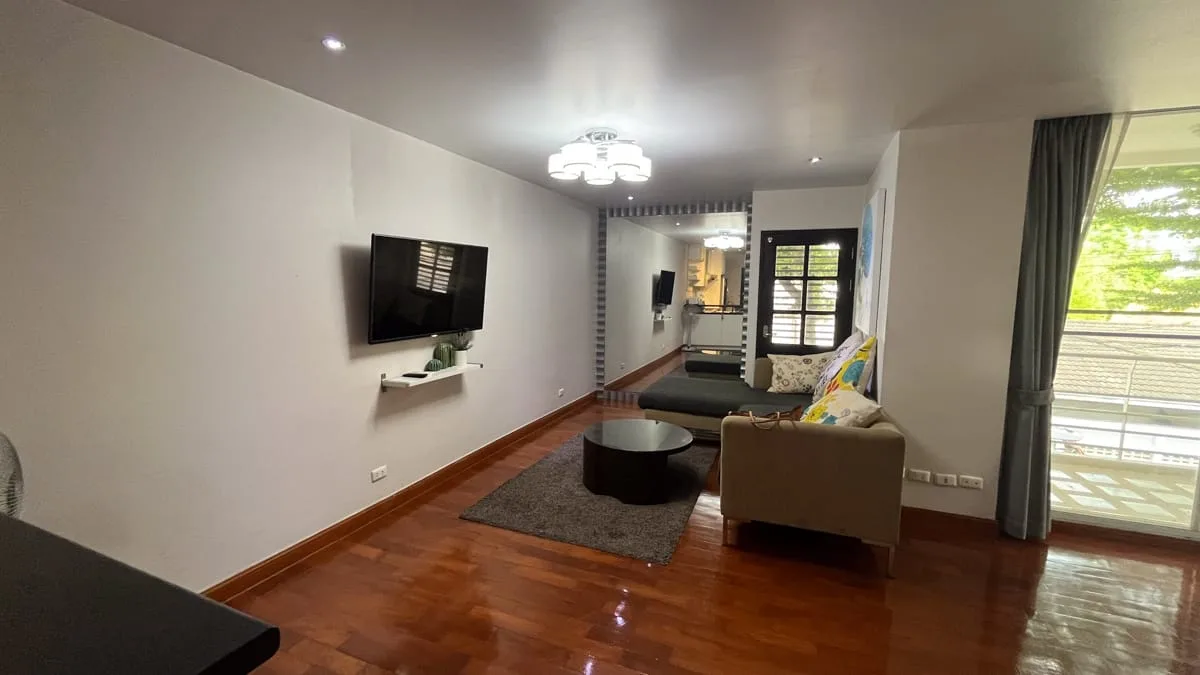 The Peak Sukhumvit 15 4