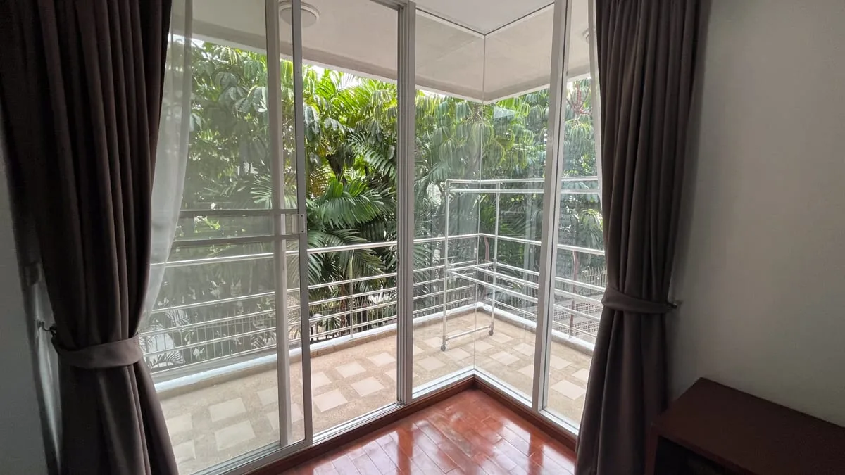 The Peak Sukhumvit 15 2
