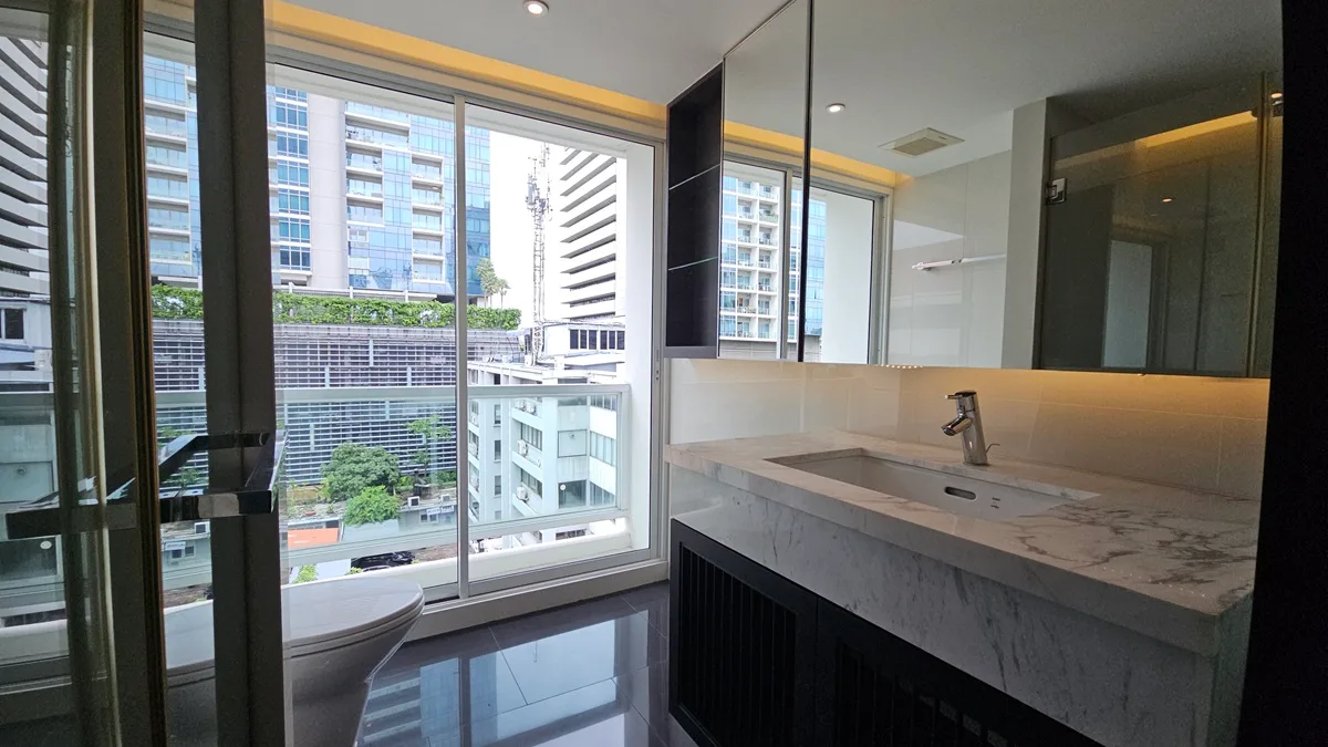 The Private Residence Rajdamri 2