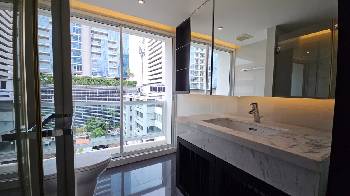 The Private Residence Rajdamri 2