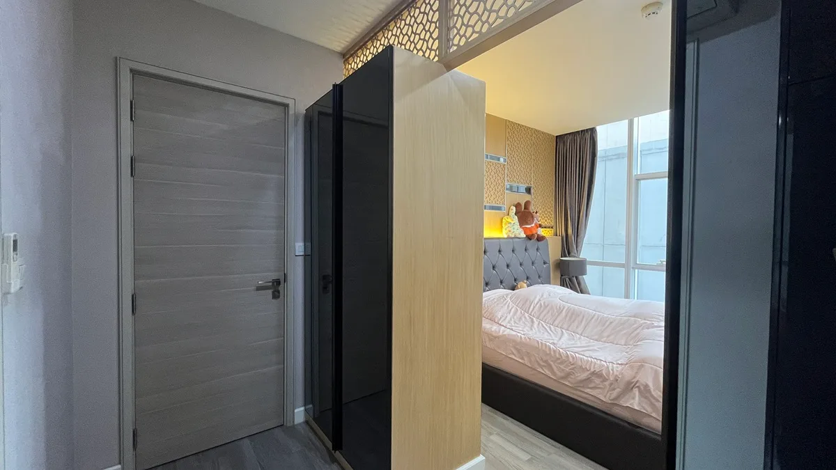 The Room Sathorn 3