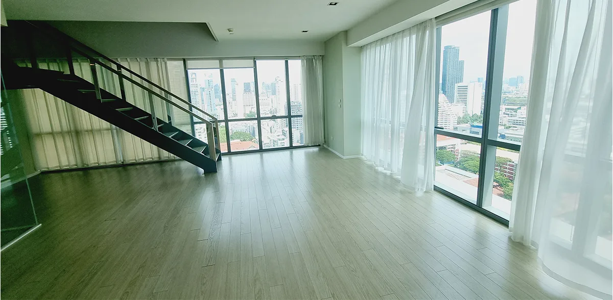 The Room Sukhumvit 21 7