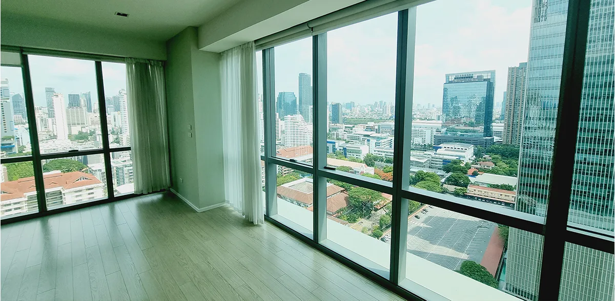 The Room Sukhumvit 21 6