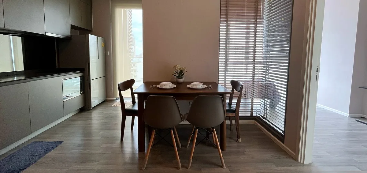 The Room Sukhumvit 69 Phra Khanong 11