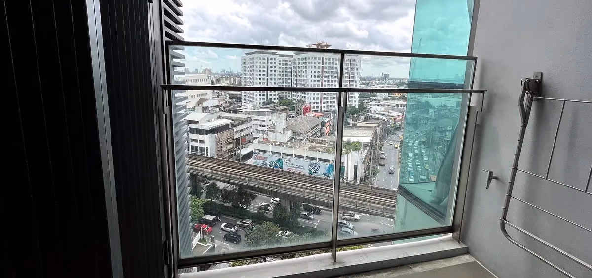 The Room Sukhumvit 69 Phra Khanong 3