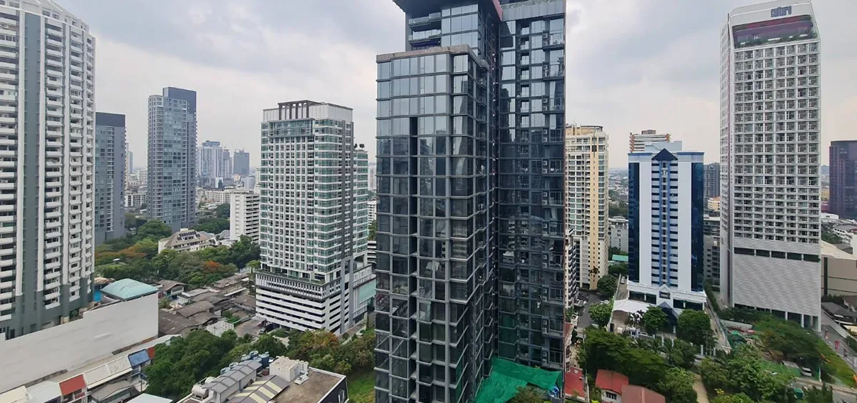 The Strand Thonglor 7