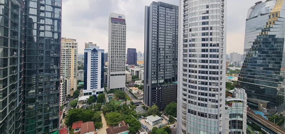 The Strand Thonglor 6