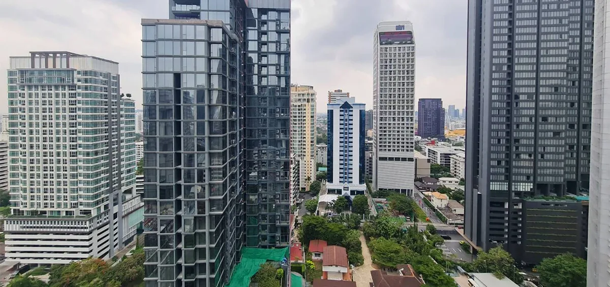 The Strand Thonglor 8