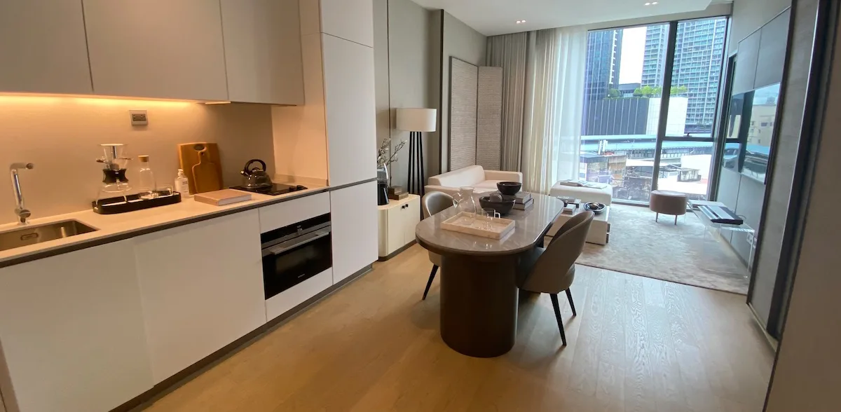 The Strand Thonglor 10