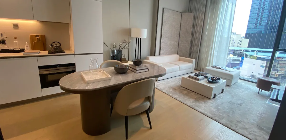 The Strand Thonglor 9