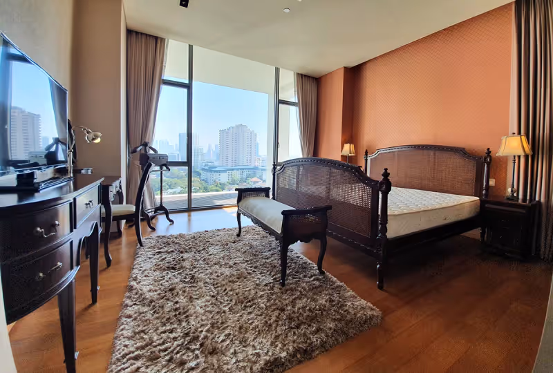 The Sukhothai Residences 8