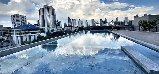 Thonglor Tower