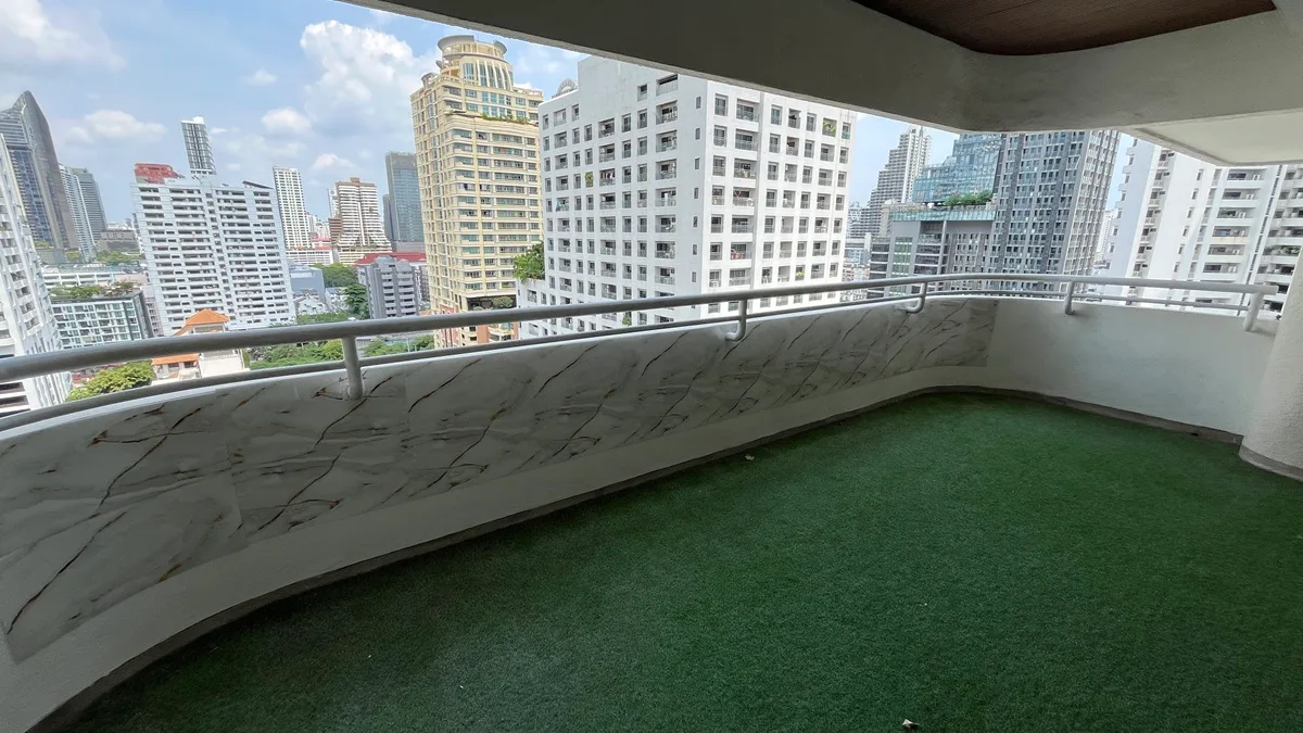 Tower Park Nana Sukhumvit 2