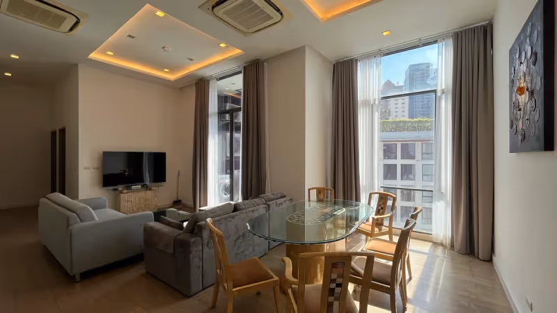 Trapezo Sukhumvit 16 8