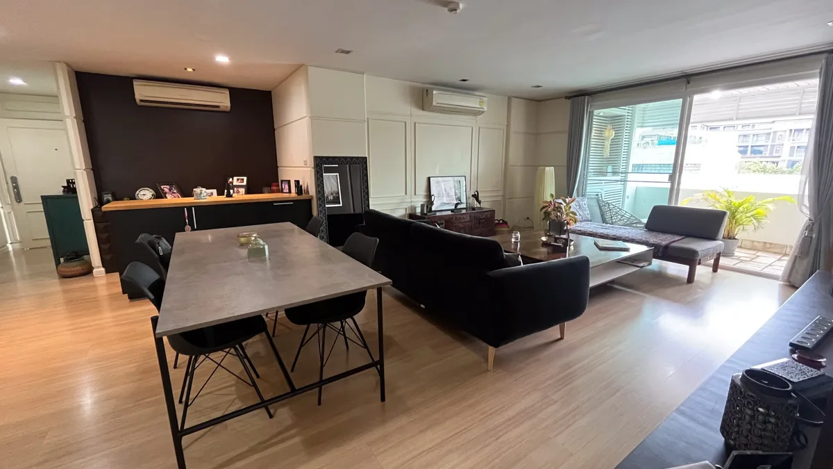 Tristan Sukhumvit 39 7