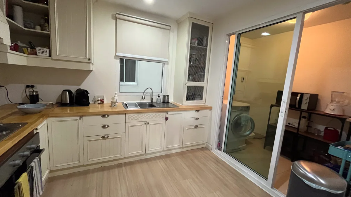 Tristan Sukhumvit 39 9