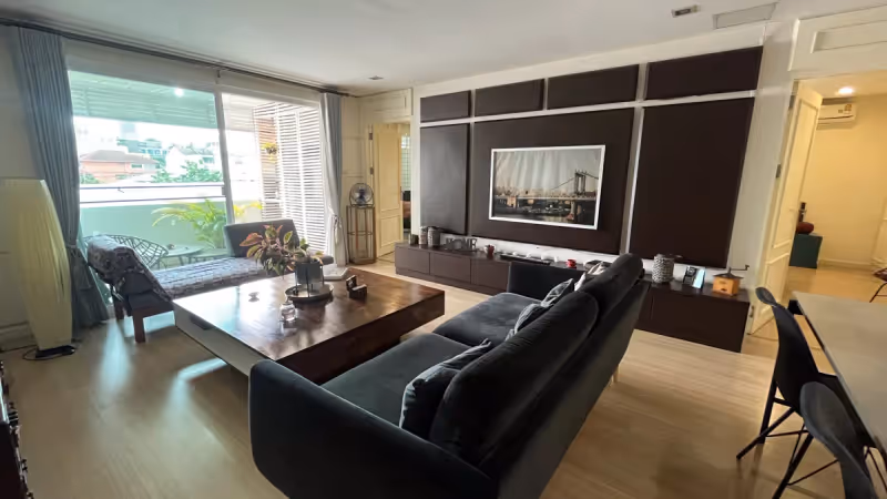 Tristan Sukhumvit 39 11