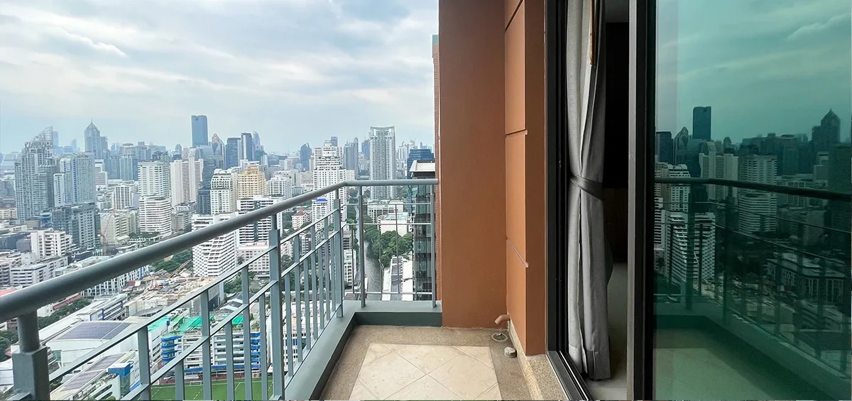 Villa Asoke 3