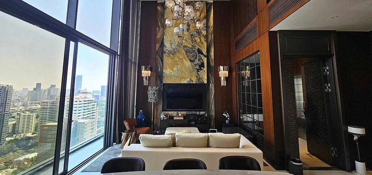 Vittorio Sukhumvit 39 12