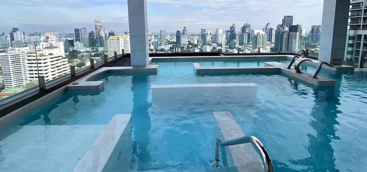 Vittorio Sukhumvit 39 3