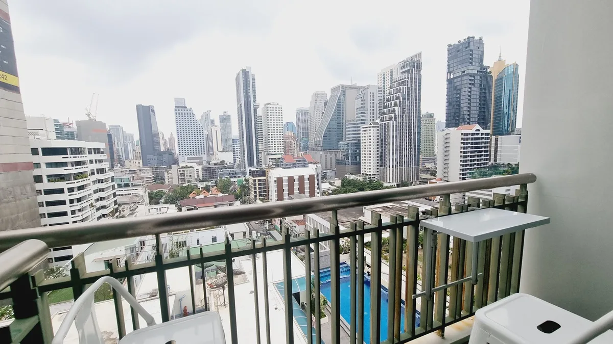 Wind Sukhumvit 23 9