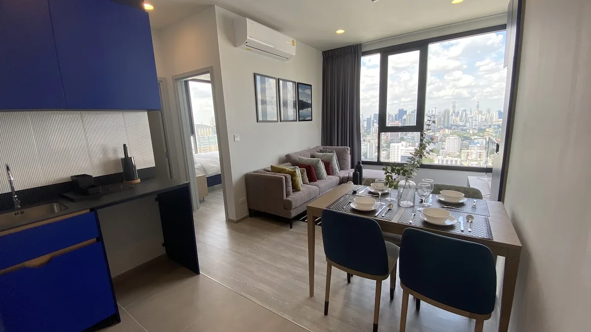 XT Ekkamai Sukhumvit 63 12