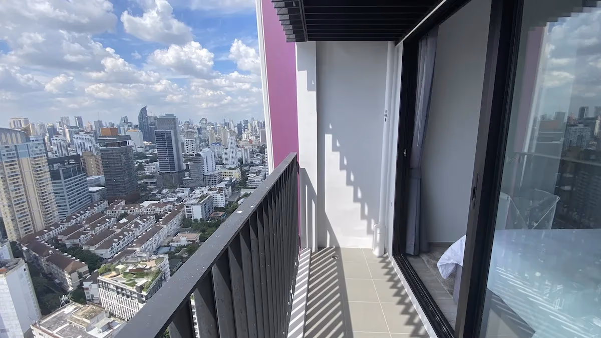 XT Ekkamai Sukhumvit 63 4
