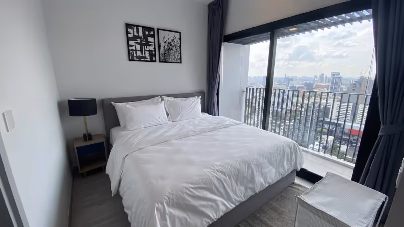 XT Ekkamai Sukhumvit 63 10