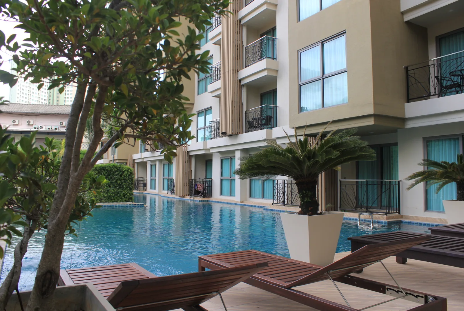 City Garden Tropicana 9