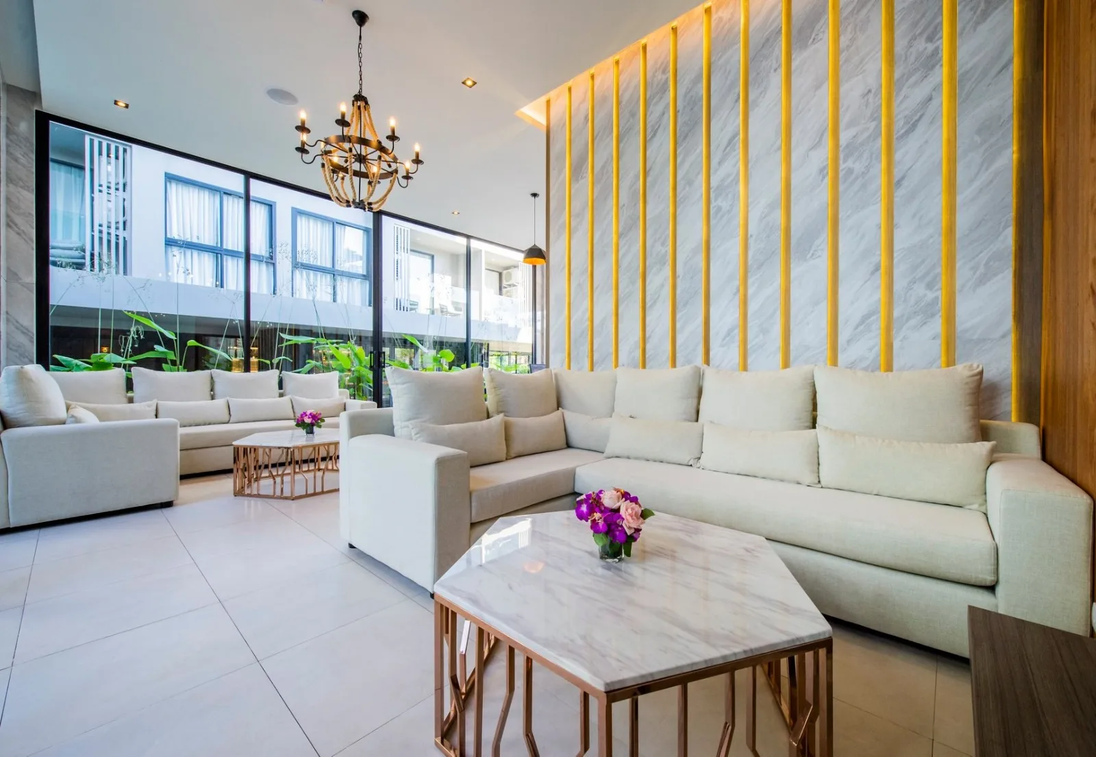 Diamond Condominium 3