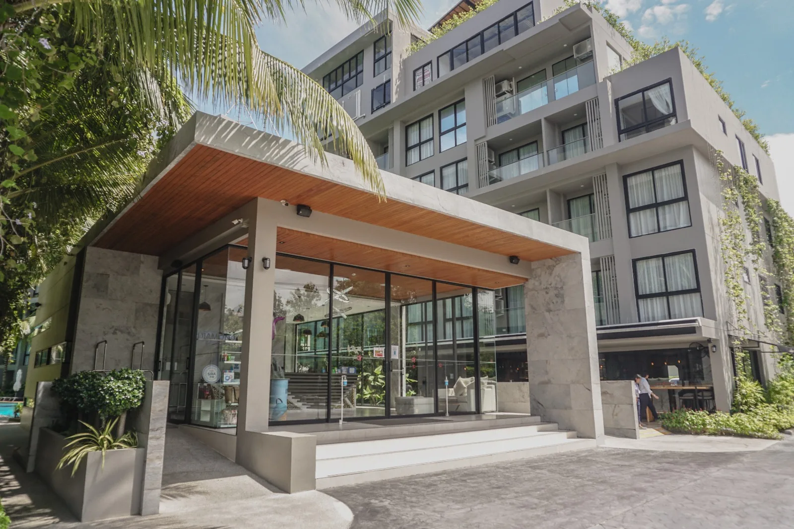 Diamond Condominium 2