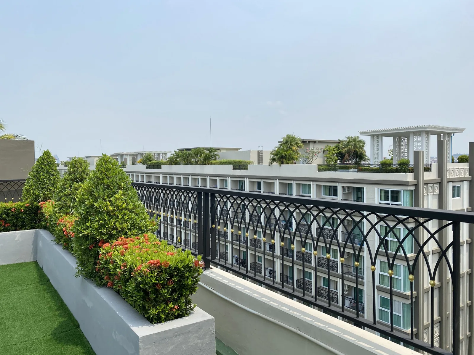 Dusit Grand Park 2 2